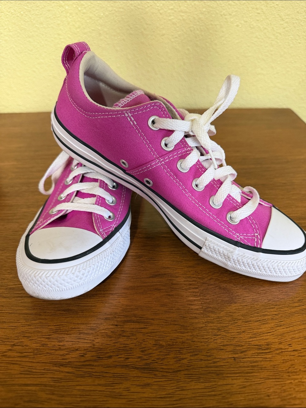 Converse Pink Low Top Canvas Sneakers - Picture 2 of 3